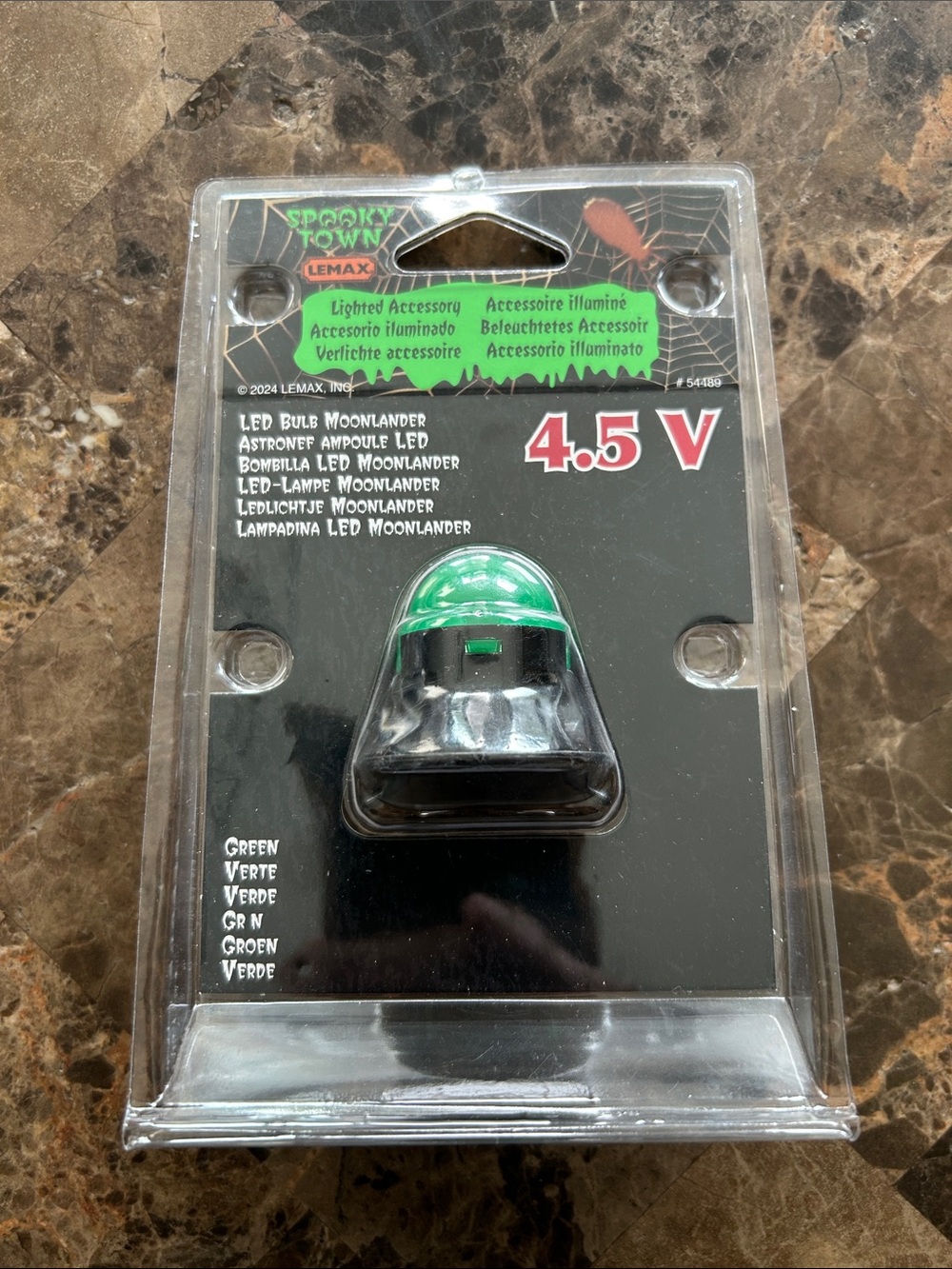 NWT 🆕 Lemax LED Bulb Green Moonlander #44318 / Halloween Village Figurine